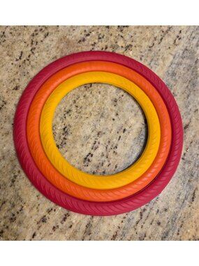 Rachael Ray 3 Silicone Trivets Red Orange Yellow 500 F Heat Resistant